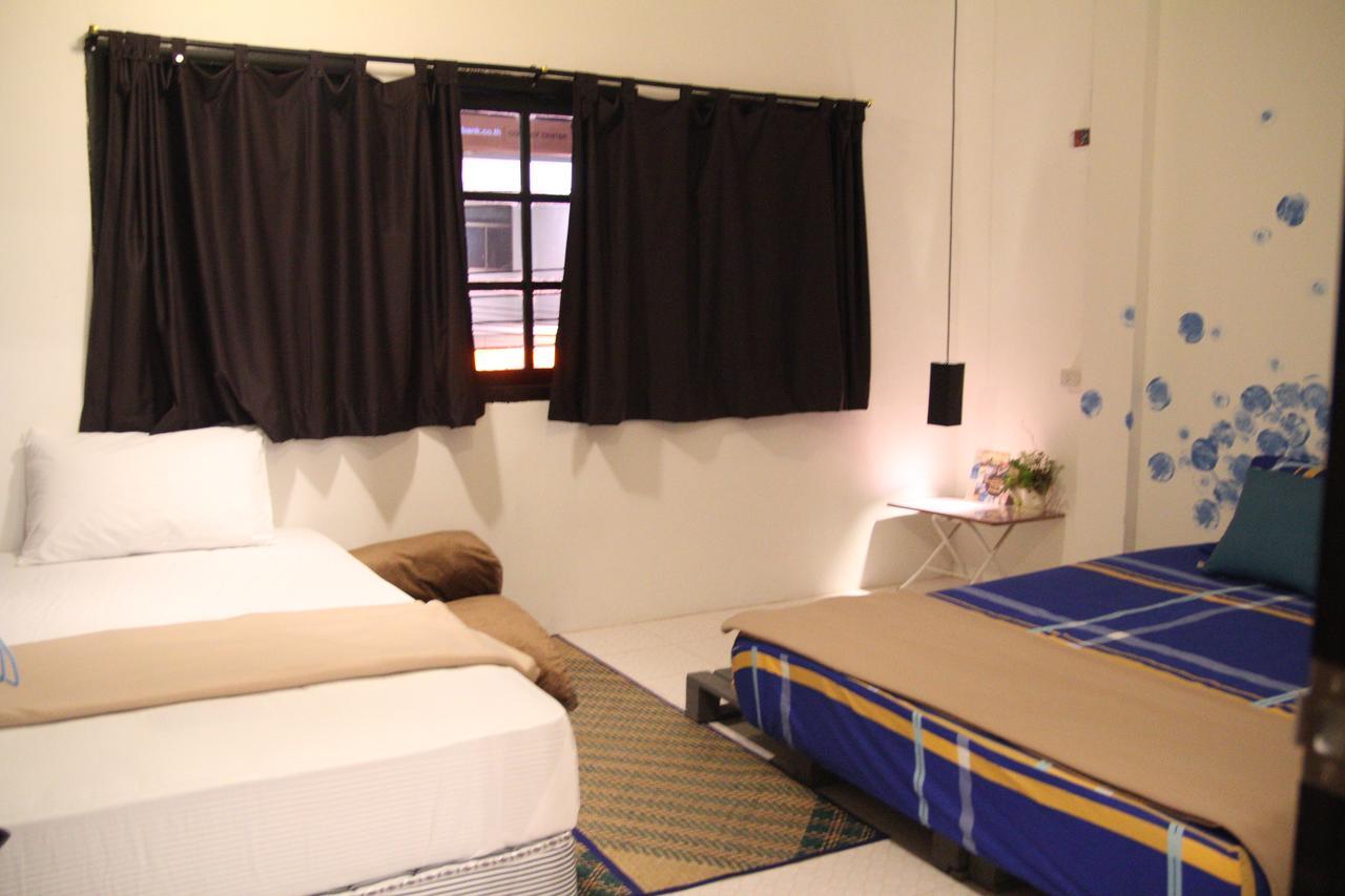 Vitamin Sea Hostel Пхукет Экстерьер фото